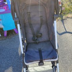 Stroller 