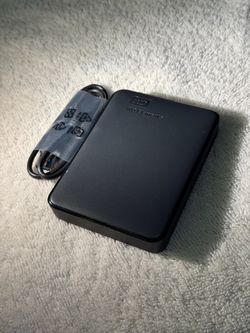 WD Elements 5tb External Hard Drive