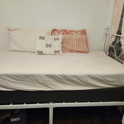 Twin Bed Set