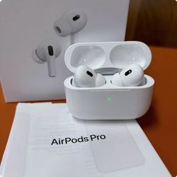 NEW AirPods Pro 2nd Gen USB-C + MagSafe Charging Case