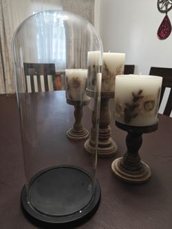 Glass display about 14 inch