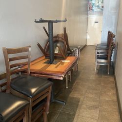 Tables And Chairs EVERYTHING ALL TOGETHER $250