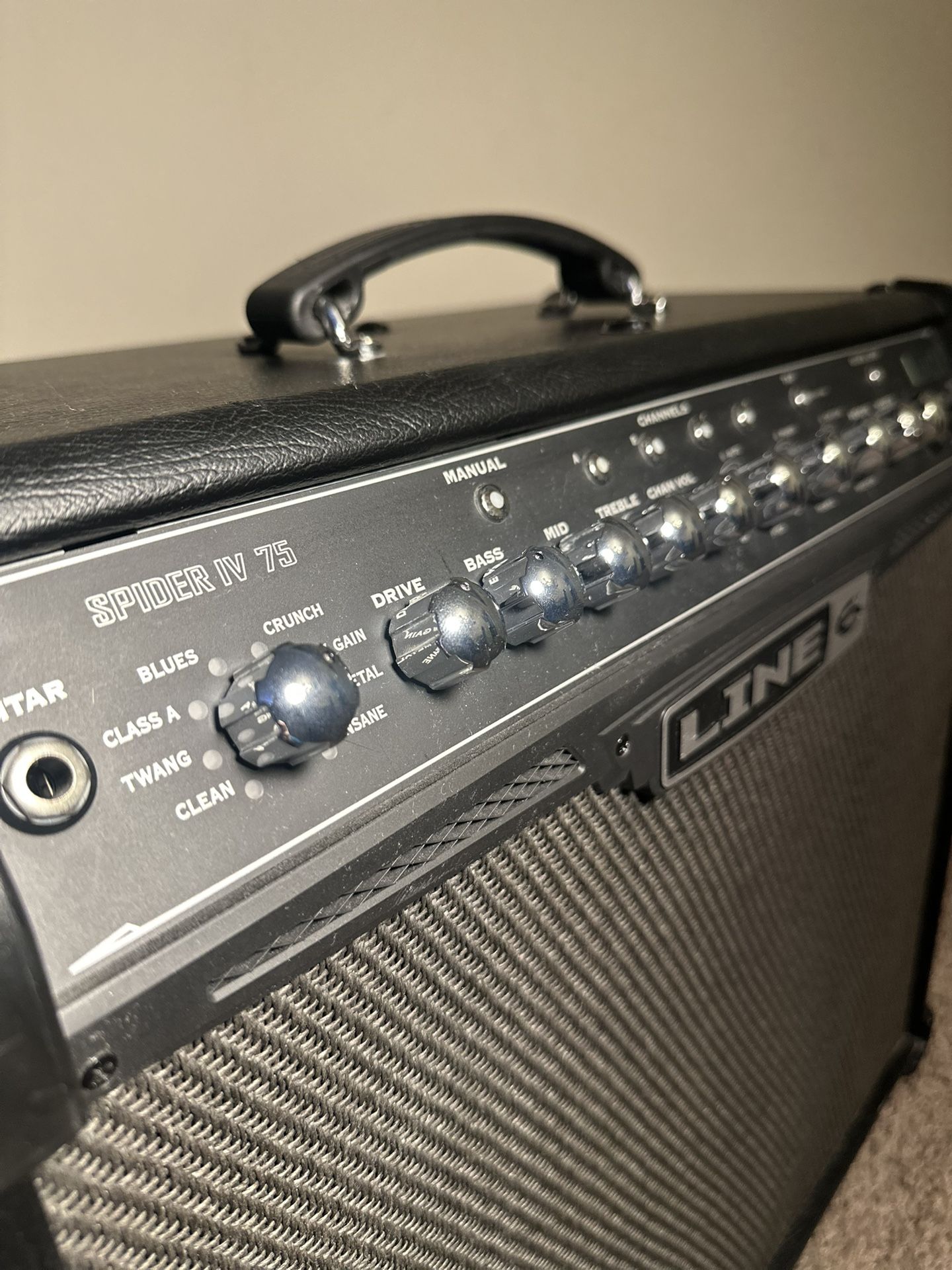Guitar Amplifier Line 6 Spider IV 75