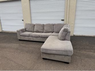 Grey 2 Piece L Shape Sectional Sofa With Ottoman & Pull Out Bed