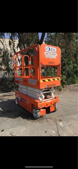 2019 Snorkel S3219E, Electric Scissor Lift