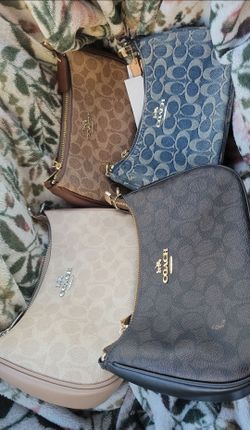 New & Authentic 100% COACH