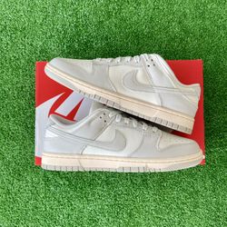 Nike Dunk Low Light Bone 