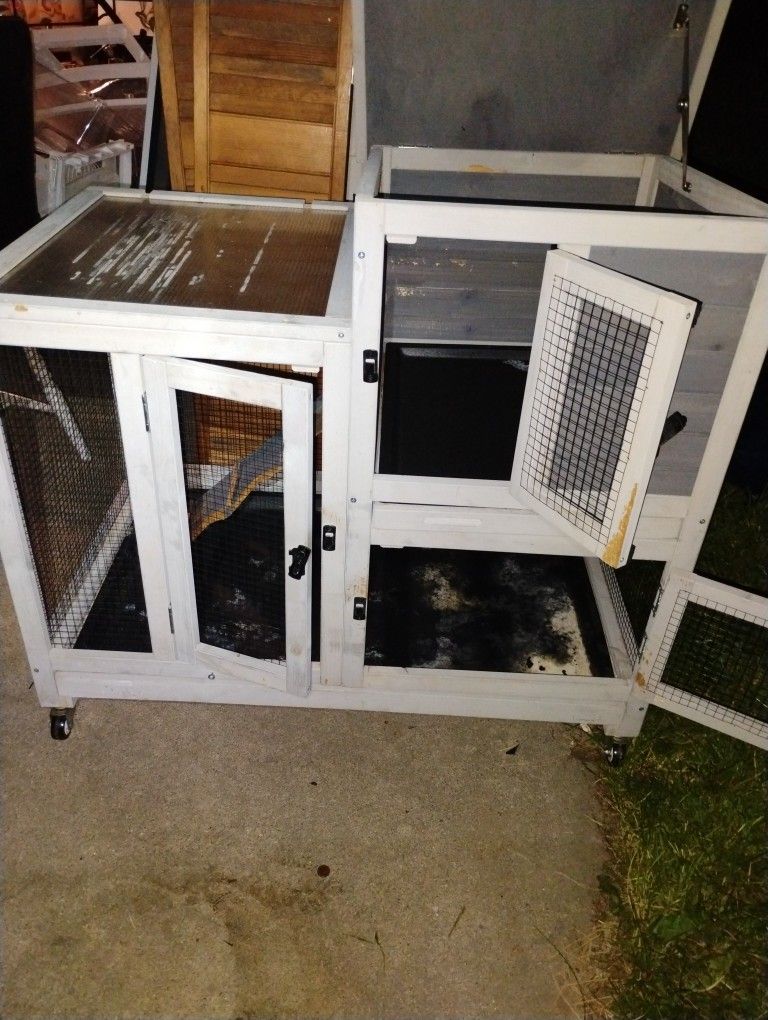Small Animal Cage Very Nice