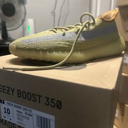 Yeezy Shoes
