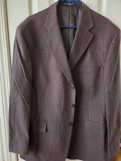 Excellent Condition 100% Wool Haggar Brown with Pin Stripes. Suit Jacket Size 46R. Must Pick Up In Horizon