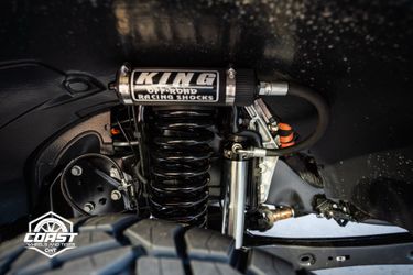 Black Ano Finned King Shocks For F450 Dually Available To Order