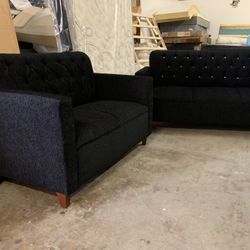 $799 Brand New Sofa And Loveseat Set (read description below)