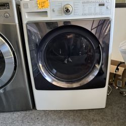 WHITE KENMORE FRONTAL DRYER