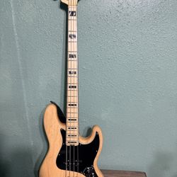 Fender Jazz Bass 