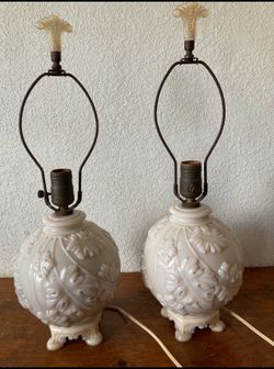 Antique Aladdin Illuminated Ivory Placate Leaf Table Lamps