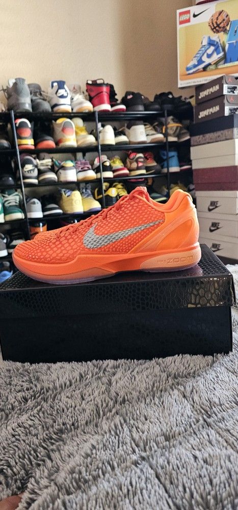 Unrelease kobe bryant total orange 11.5