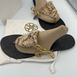 Luxtrada Thong Sandal Size 11