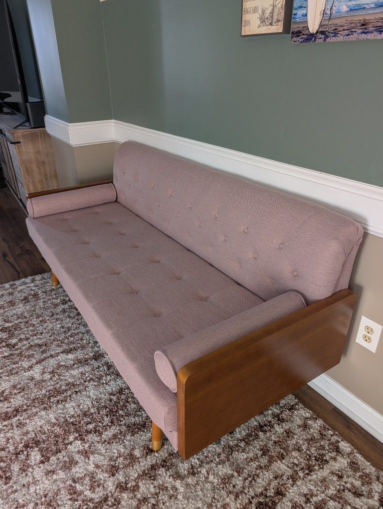 Mid-Century Modern Futon Sofa – Great Condition! 🛋️✨