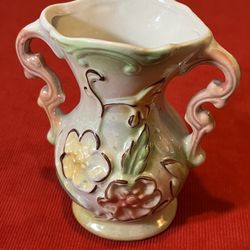 Vintage Luster Floral Vase !