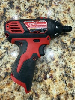 Milwaukee 12V Cordless Screwdriver – Tool Only