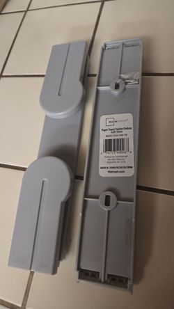 Paper towel holder new