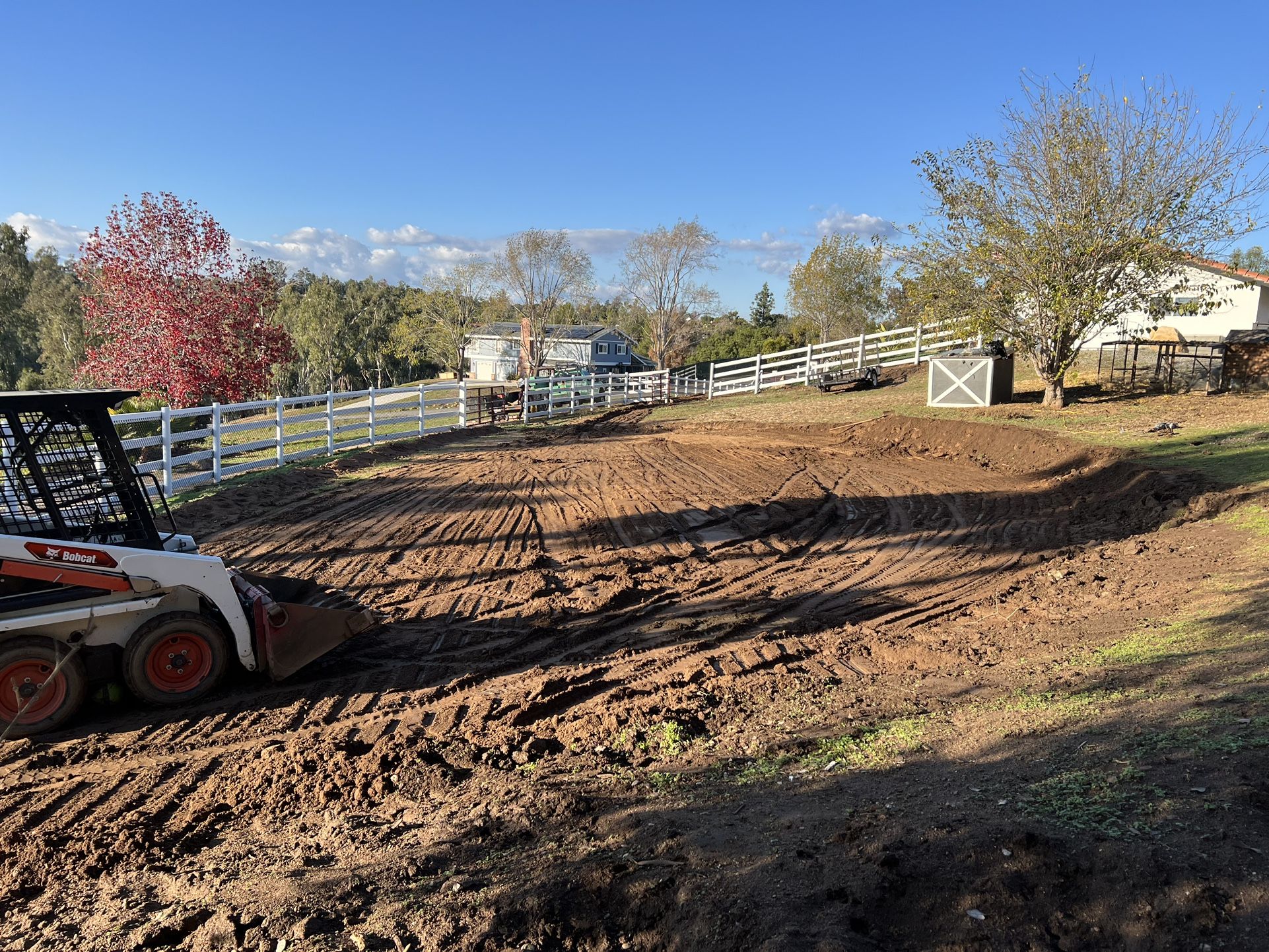 Bobcat S-70 , Grading & Demo