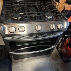 LG Gas Stove