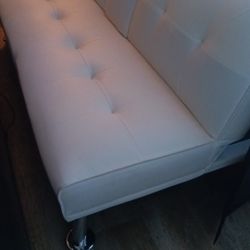White Couches That Turn Into Beds