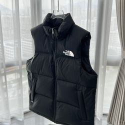 The north face, puffer vest, black, medium
