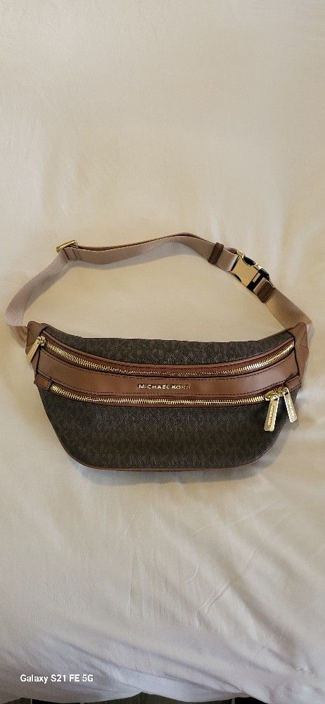 Michael Kors Belt Bag Unisex One Size