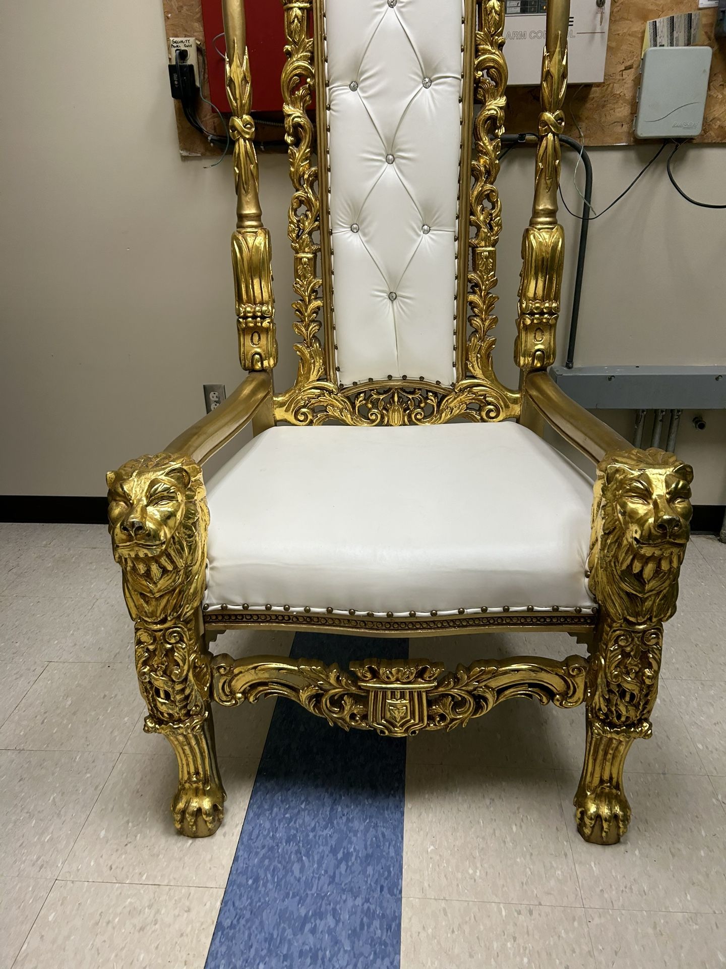King David Throne Chair
