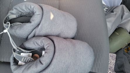 Women's UGG Slippers Size 8