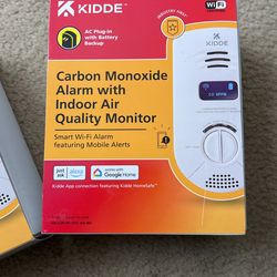 Carbon Monoxide Alarm With Indoor Air Quality Monitor 