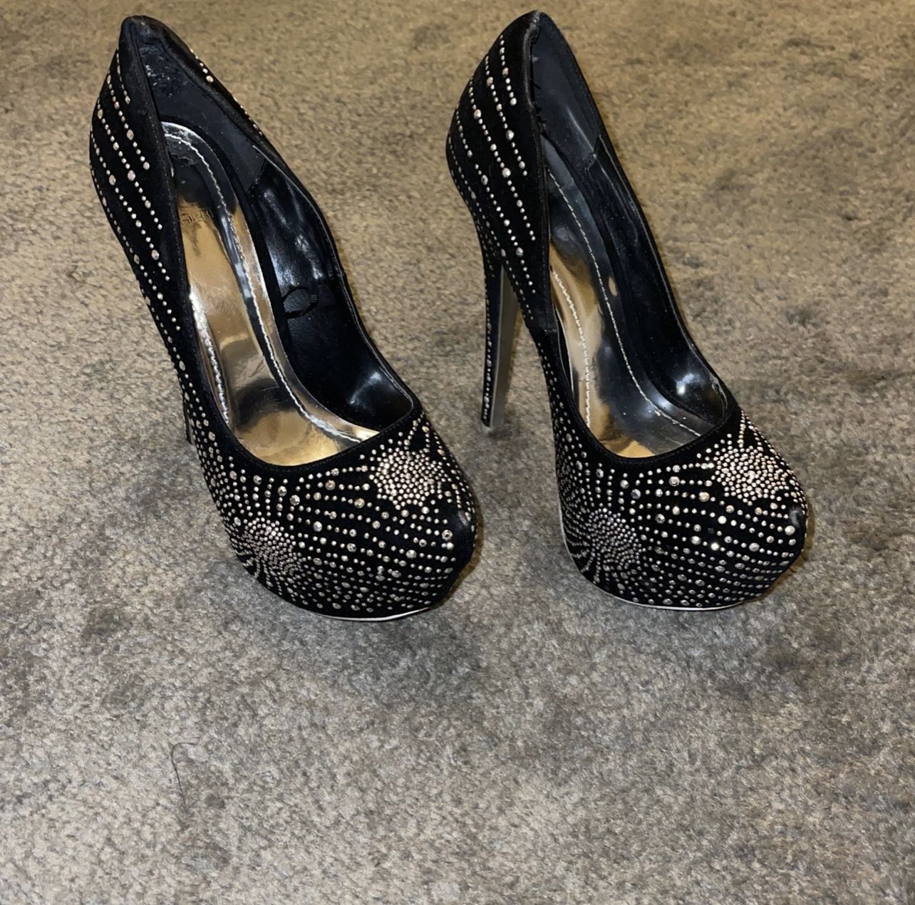 Like New Super Sexy Shiekh Pleaser Pump Heels (tall) *size 7.5*