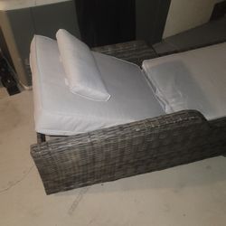 Brand New Full Body Reclining Chair With Brand New Cushions 