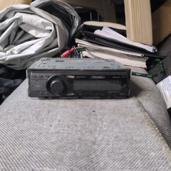 Pioneer Head unit 