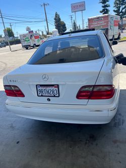 2000 Mercedes-Benz E-Class