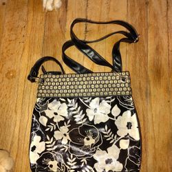 Black & White Floral Fossil Crossbody Purse