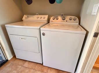 Whirlpool Washer & Dryer sets