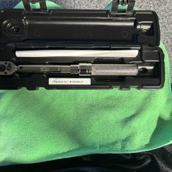 3/8 Wright Tool Torque Wrench