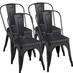 Set Of 4 Dining chairs 