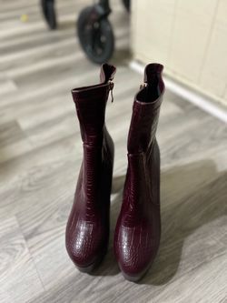 High heel boots, size 8 