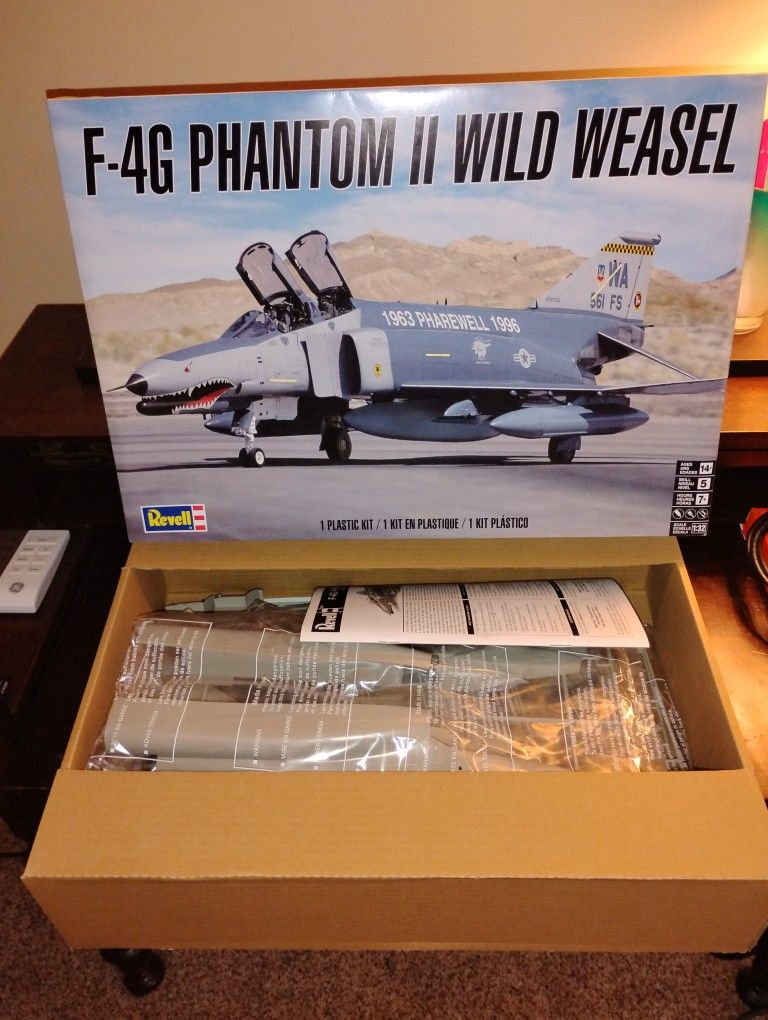 4 Model Military Planes