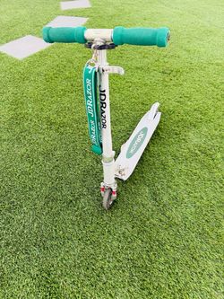 Original JD Razor Scooter with front Suspension coils Like New Grip