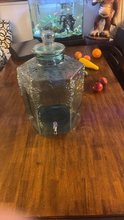 5 Gallon Party Jug Beverage Dispenser All Glass Embossing