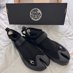 Rip Curl reef booties BRAND NEW