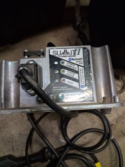 Golf cart charger