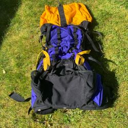 North face Fusion Hiking/camping Pack, 50