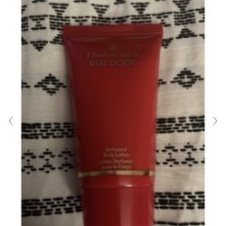 red door body lotion