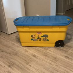Large Rolling Toy Bin  Little Tikes Large Rolling Toy Chest   Little Tykes Rolling Toy Chest By Rubbermaid